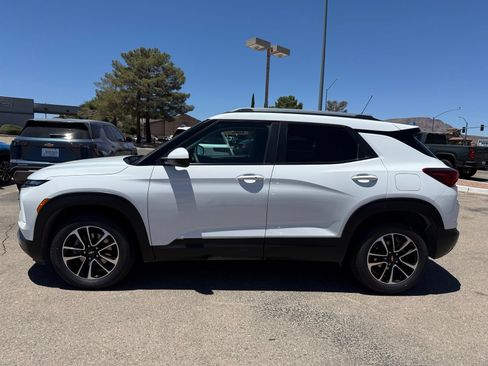 Certified 2024 Chevrolet TrailBlazer LT FWD image 9