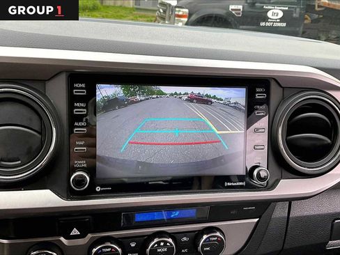 Certified 2022 Toyota Tacoma SR5 AWD/4WD image 27