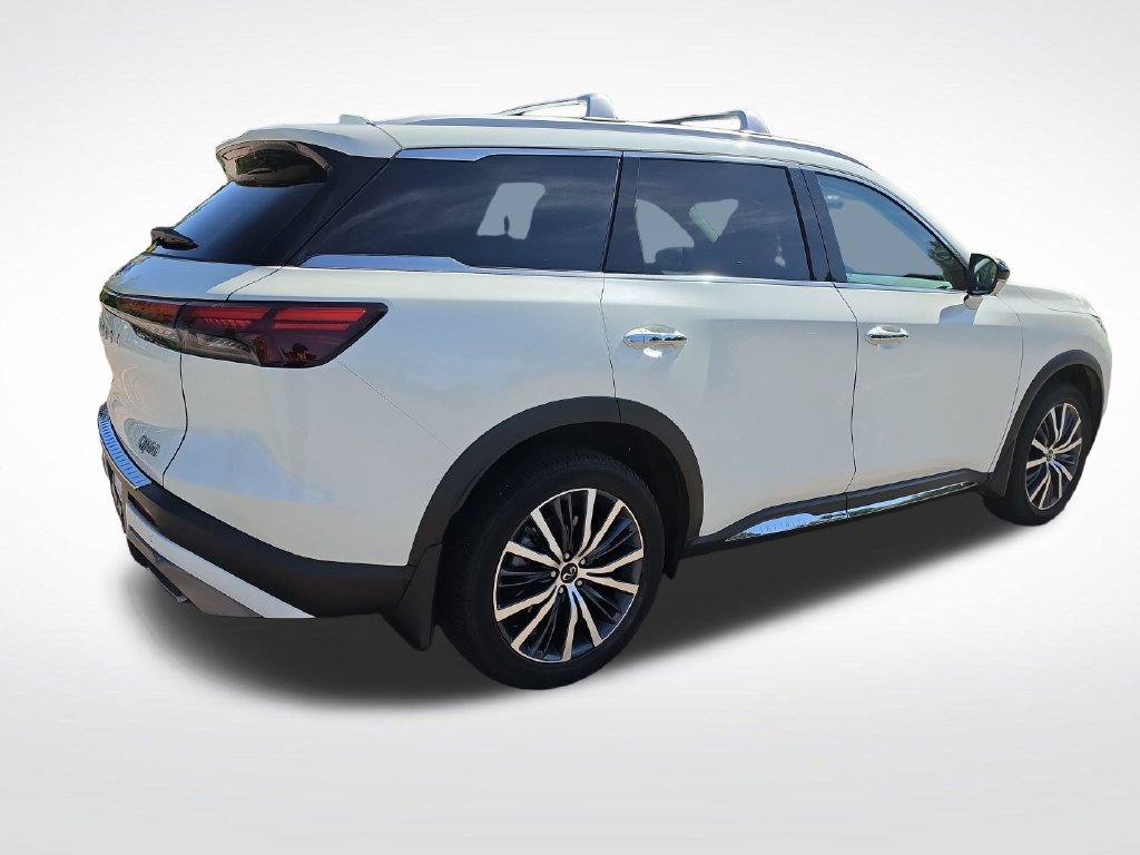 Used 2023 INFINITI QX60 Sensory w/ Vision Package AWD/4WD image 6
