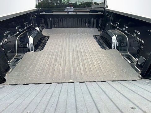 Used 2024 Chevrolet Silverado 1500 Custom RWD image 24