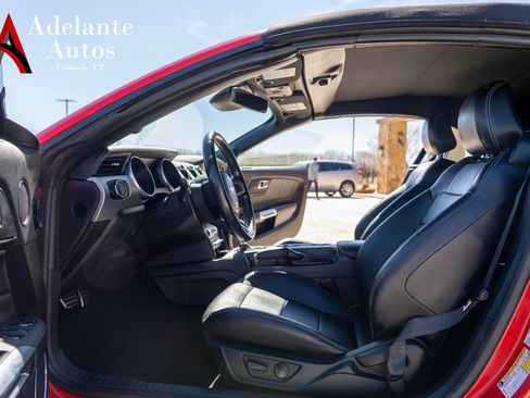 Used 2023 Ford Mustang Convertible image 6