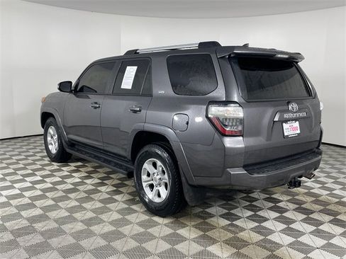 Used 2019 Toyota 4Runner SR5 Premium image 24