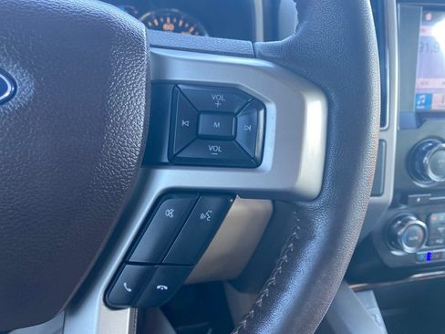 Used 2018 Ford F150 Lariat RWD image 19