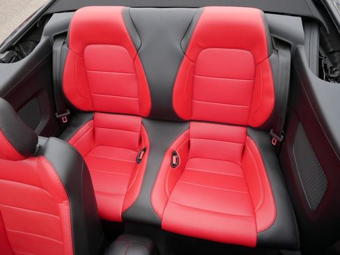 Used 2022 Ford Mustang GT Premium RWD image 13