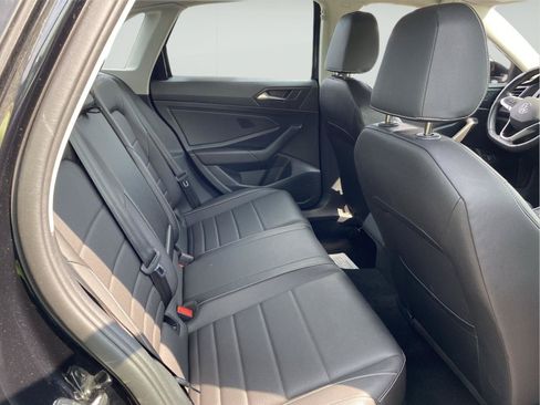 Used 2024 Volkswagen Jetta SE FWD image 20