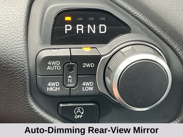 Used 2025 RAM 1500 Big Horn AWD/4WD image 36