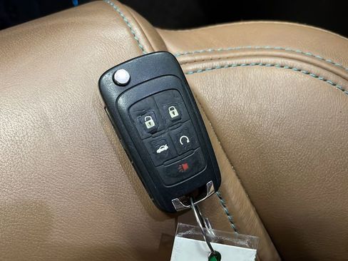 Used 2014 Buick LaCrosse Premium w/ Driver Confidence Package image 21