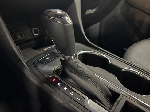 Used 2018 Chevrolet Equinox Premier AWD/4WD image 40
