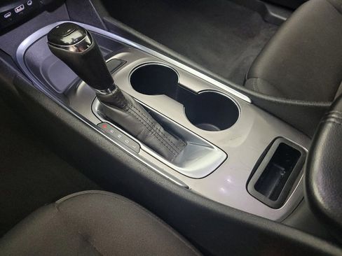 Used 2020 Chevrolet Malibu LT FWD image 26