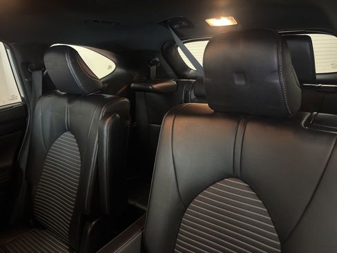 Used 2024 Toyota Highlander XSE image 14