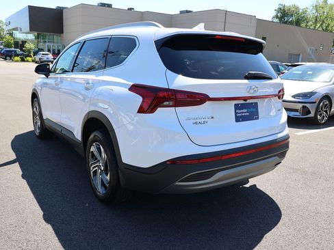 Certified 2023 Hyundai Santa Fe SEL AWD/4WD image 5