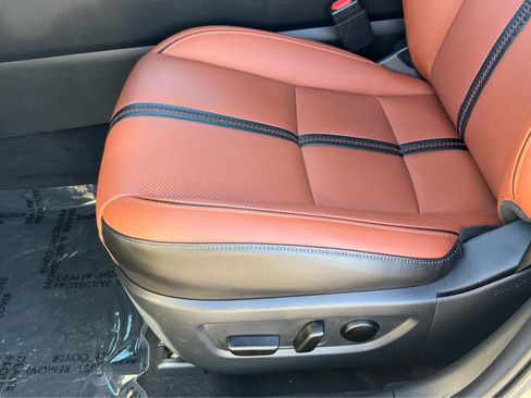 Used 2025 MAZDA CX-50 Meridian Edition w/ Apex Package image 27