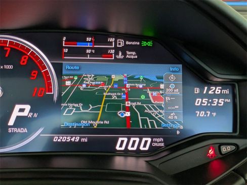 Used 2017 Lamborghini Huracan LP 610-4 image 17