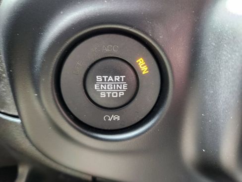 Used 2020 Jeep Gladiator Rubicon AWD/4WD image 26