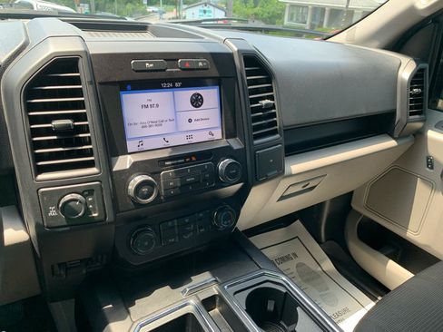 Used 2019 Ford F150 XL w/ Equipment Group 101A Mid AWD/4WD image 17