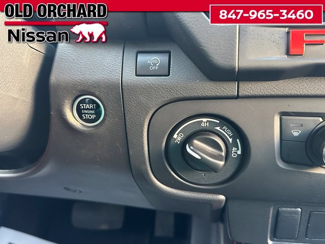 Used 2025 Nissan Frontier PRO-4X AWD/4WD image 18