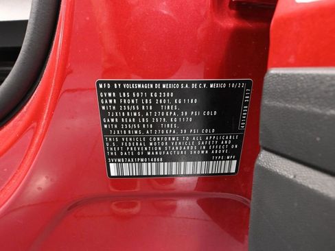 Used 2023 Volkswagen Tiguan SE AWD/4WD image 48