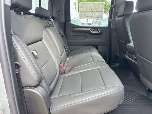 New 2026 Chevrolet Silverado 1500 LT Trail Boss w/ Convenience Package II AWD/4WD image 12