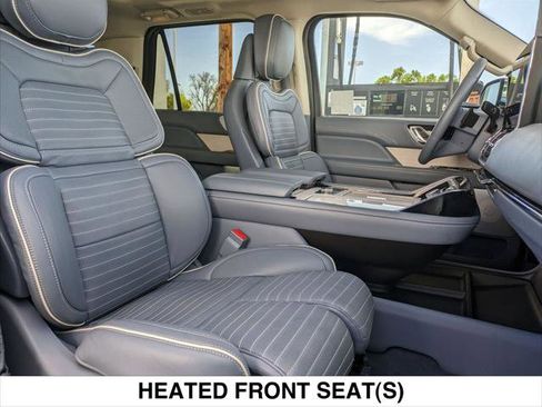 Used 2024 Lincoln Navigator Black Label image 28
