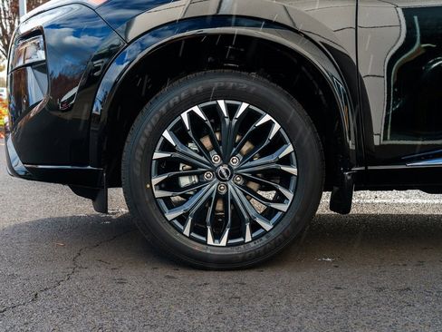 New 2026 Nissan Rogue Platinum image 7