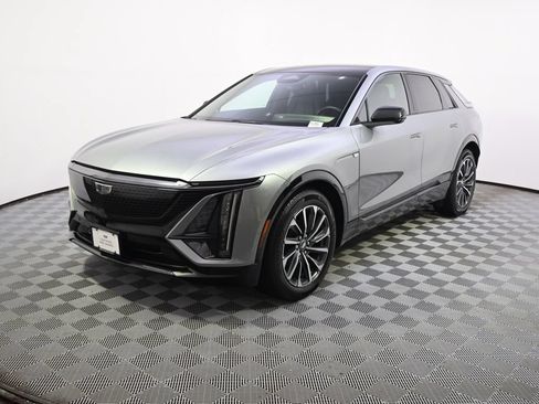 Certified 2024 Cadillac Lyriq Sport w/ LPO, Floor Liner Package AWD/4WD image 1