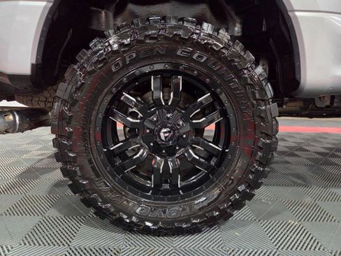 Used 2021 Ford F250 Platinum w/ FX4 Off-Road Package image 91