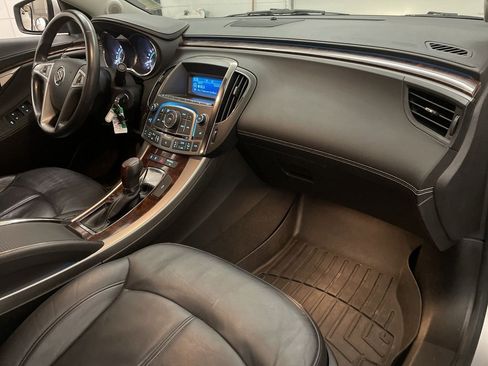 Used 2010 Buick LaCrosse CXL image 19