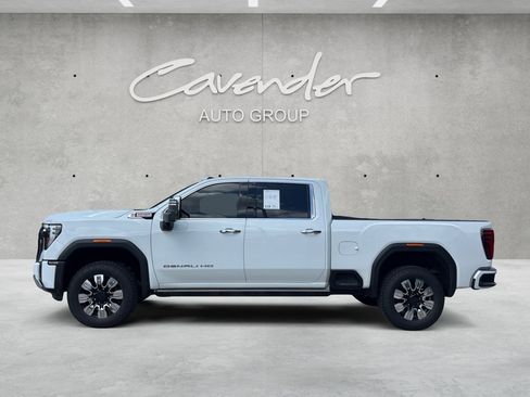 Used 2024 GMC Sierra 2500 Denali w/ Denali Reserve Package AWD/4WD image 15