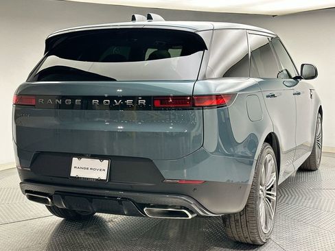 New 2026 Land Rover Range Rover Sport SE image 3