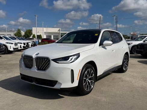 New 2026 BMW X3 xDrive30i w/ Premium Package AWD/4WD image 1