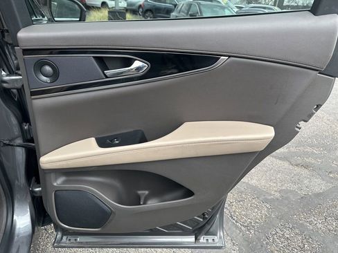 Used 2022 Lincoln Nautilus Reserve w/ Equipment Group 201A image 30