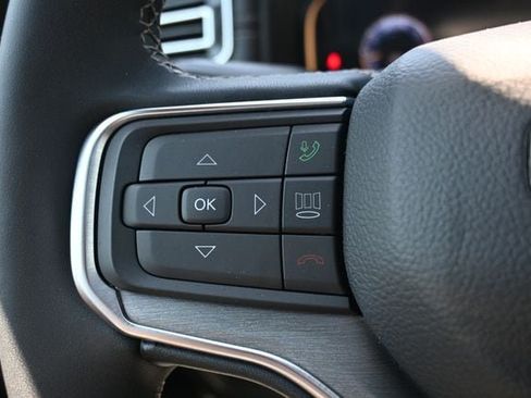 Used 2024 Jeep Wagoneer Series II AWD/4WD image 41