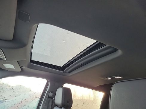 Used 2024 GMC Sierra 2500 Denali w/ Denali Reserve Package image 24