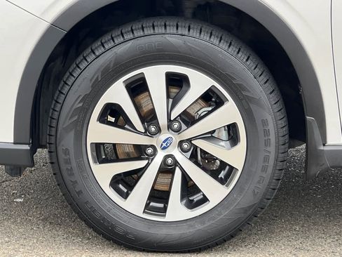 Used 2020 Subaru Outback Premium AWD/4WD image 31