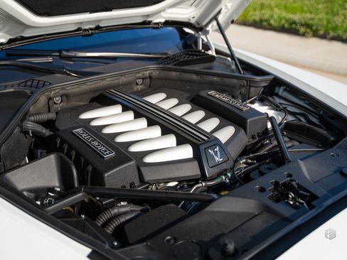 Used 2016 Rolls-Royce Ghost image 13