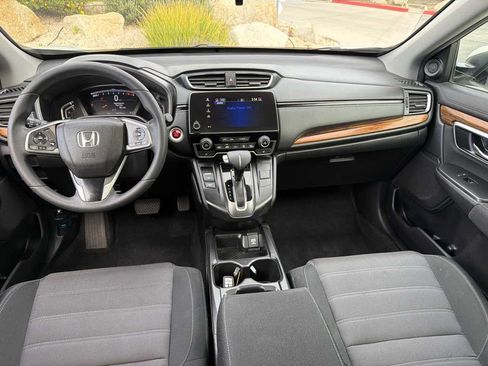 Used 2018 Honda CR-V EX image 3