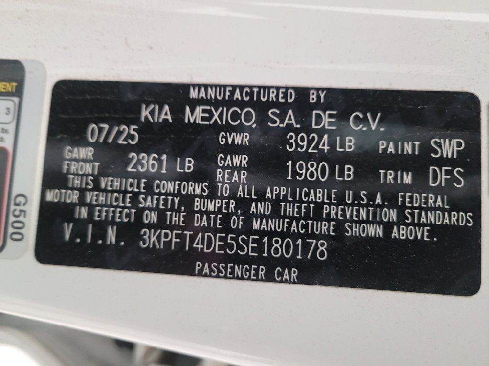 Used 2025 Kia K4 FWD image 33