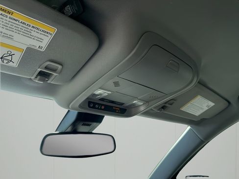 Certified 2024 GMC Terrain SLE image 39