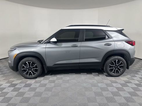 Used 2024 Chevrolet TrailBlazer ACTIV image 6