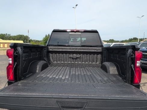 Used 2023 Chevrolet Silverado 2500 LTZ w/ LTZ Plus Package AWD/4WD image 7