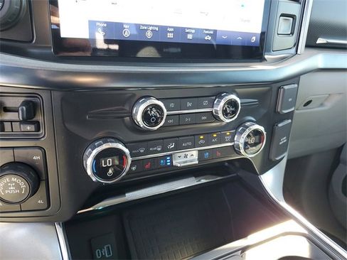 Used 2021 Ford F150 Limited image 24