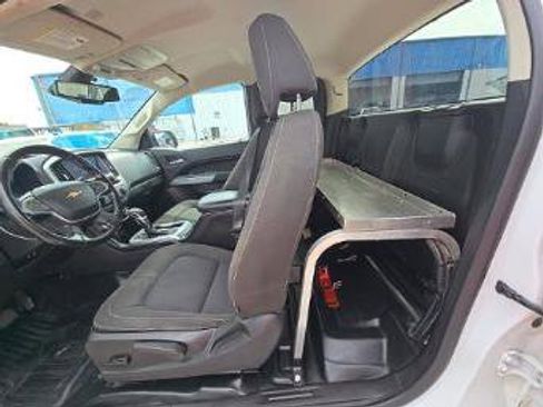 Used 2022 Chevrolet Colorado LT w/ Fleet Safety Package RWD image 17