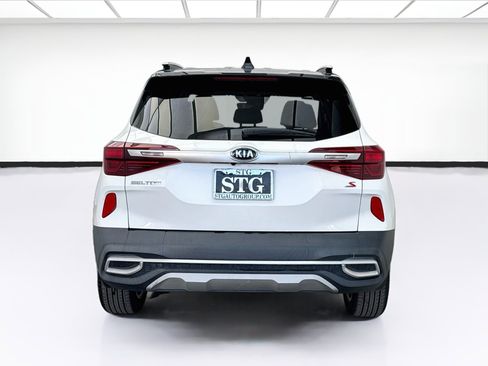 Used 2021 Kia Seltos S FWD image 5