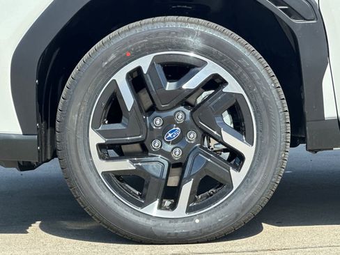 New 2026 Subaru Forester Premium AWD/4WD image 33