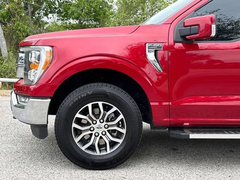Used 2022 Ford F150 Lariat w/ FX4 Off-Road Package image 5