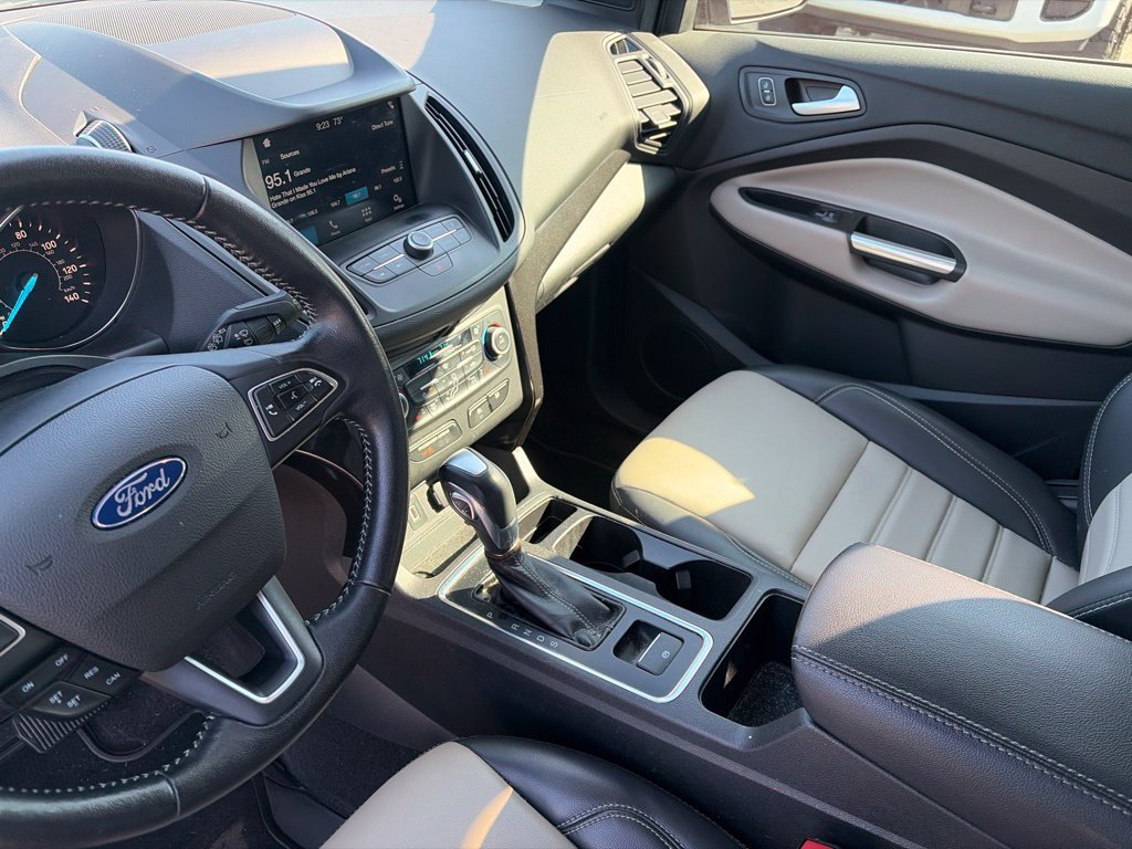 Used 2019 Ford Escape SEL FWD image 7