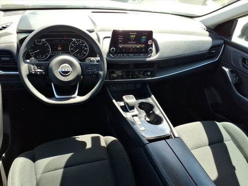 Used 2024 Nissan Rogue S image 19