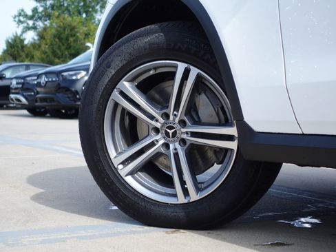 Certified 2021 Mercedes-Benz GLC 300 4MATIC image 3