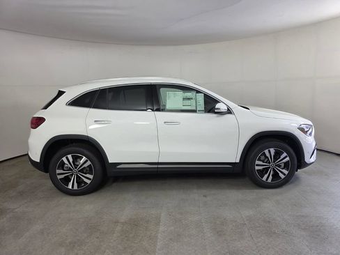 New 2026 Mercedes-Benz GLA 250 image 3