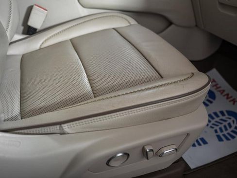 Used 2021 GMC Yukon XL Denali w/ Denali Premium Package image 40